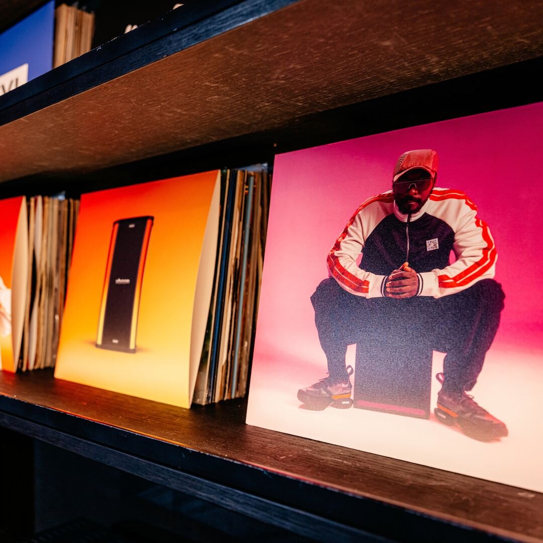 will.i.am x LG